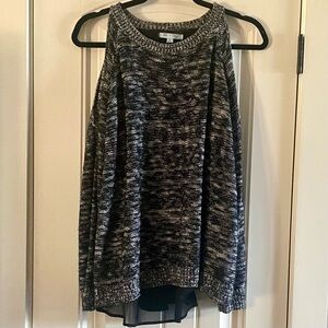 She & Sky sweater, black & white, size L